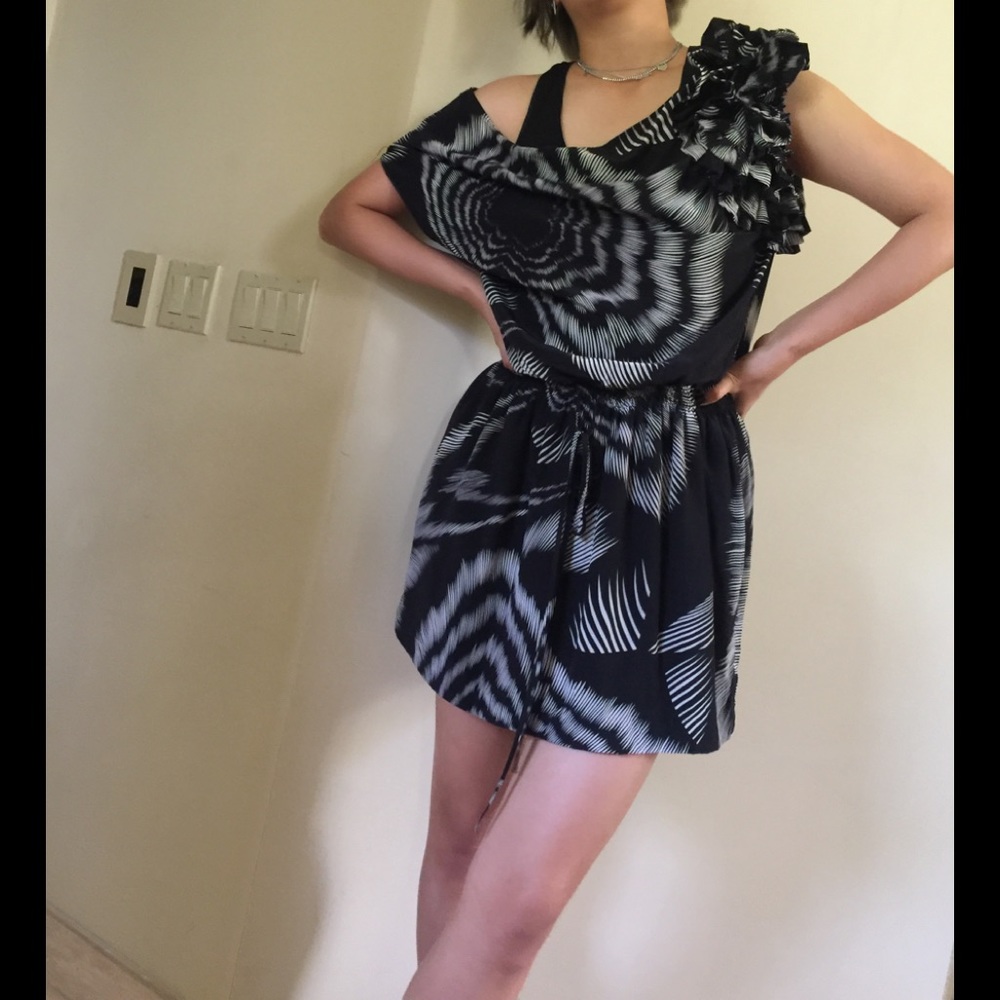 Robert Rodriguez sexy fashion dress 💕🌺27